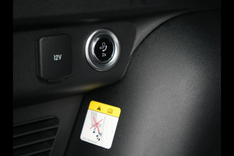 Ford Kuga 2.5 ST-Line Plug In Hybrid 225pk Dealer O.H. PHEV | Trekhaak Af Fabriek | Adaptive Cruise | Head Up | 360 Camera | Sportstoelen & Stuur Verwarmd | Apple Carplay | Keyless | Blis | Virtual | Navigatie | DAB |