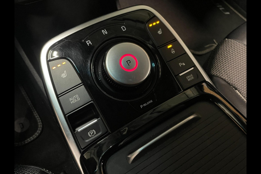 Kia e-Niro DynamicPlusLine 39 kWh|FACELIFT|3FASE|LEDER|DAKJE|ACC|CARPLAY|CAMERA|STOEL+STUURVERW|LANE-ASSIST|BTW|1e EIG|NL-AUTO|NAP