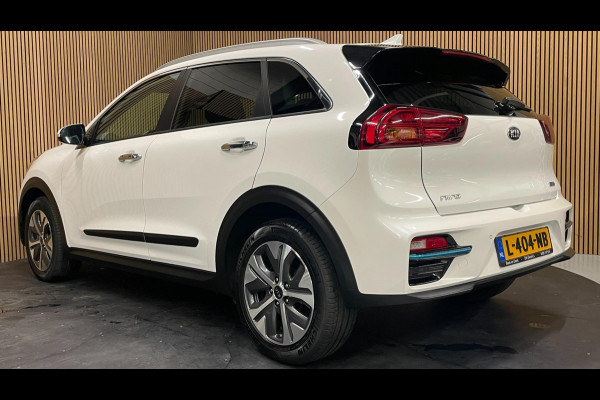 Kia e-Niro DynamicPlusLine 39 kWh|FACELIFT|3FASE|LEDER|DAKJE|ACC|CARPLAY|CAMERA|STOEL+STUURVERW|LANE-ASSIST|BTW|1e EIG|NL-AUTO|NAP