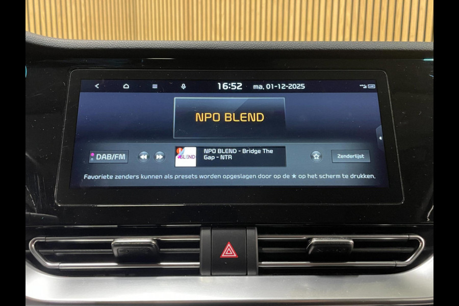 Kia e-Niro DynamicPlusLine 39 kWh|FACELIFT|3FASE|LEDER|DAKJE|ACC|CARPLAY|CAMERA|STOEL+STUURVERW|LANE-ASSIST|BTW|1e EIG|NL-AUTO|NAP