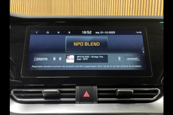 Kia e-Niro DynamicPlusLine 39 kWh|FACELIFT|3FASE|LEDER|DAKJE|ACC|CARPLAY|CAMERA|STOEL+STUURVERW|LANE-ASSIST|BTW|1e EIG|NL-AUTO|NAP