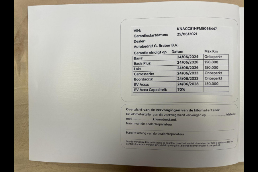 Kia e-Niro DynamicPlusLine 39 kWh|FACELIFT|3FASE|LEDER|DAKJE|ACC|CARPLAY|CAMERA|STOEL+STUURVERW|LANE-ASSIST|BTW|1e EIG|NL-AUTO|NAP