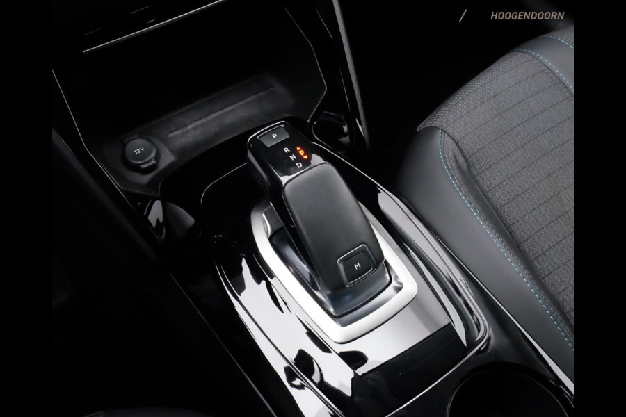 Peugeot 208 1.2 PureTech Allure Sportive (APPLE CARPLAY,LED,3D DISPLAY,CLIMATE,CRUISE,COMFORT-STOELEN,PARKEERSENSOREN,LM-VELGEN)