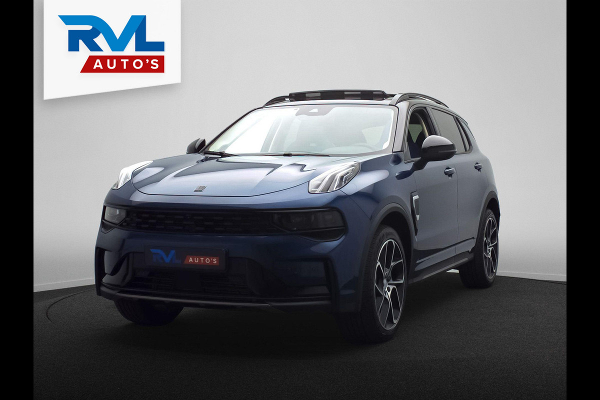 Lynk & Co 01 1.5 261PK Plug-in Hybrid* Black pakket* 360° Camera Pano/dak Apple/Carplay Adaptive/Cruise