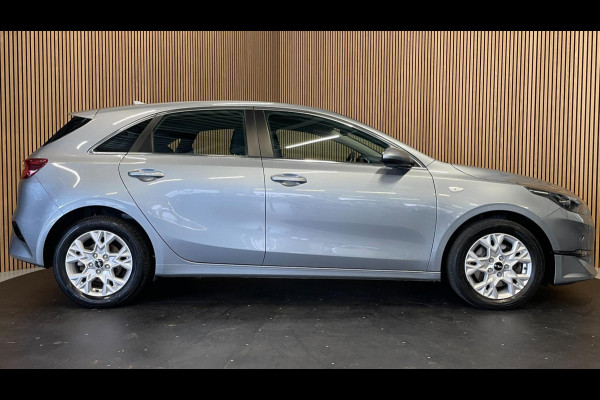 Kia Ceed 1.5 T-GDi DynamicLine|161PK|AUTOMAAT|CARPLAY|CAMERA|CRUISE|CLIMATE|STOEL-,STUURVERW.|NAVI|INCL.BTW|1e EIG.|