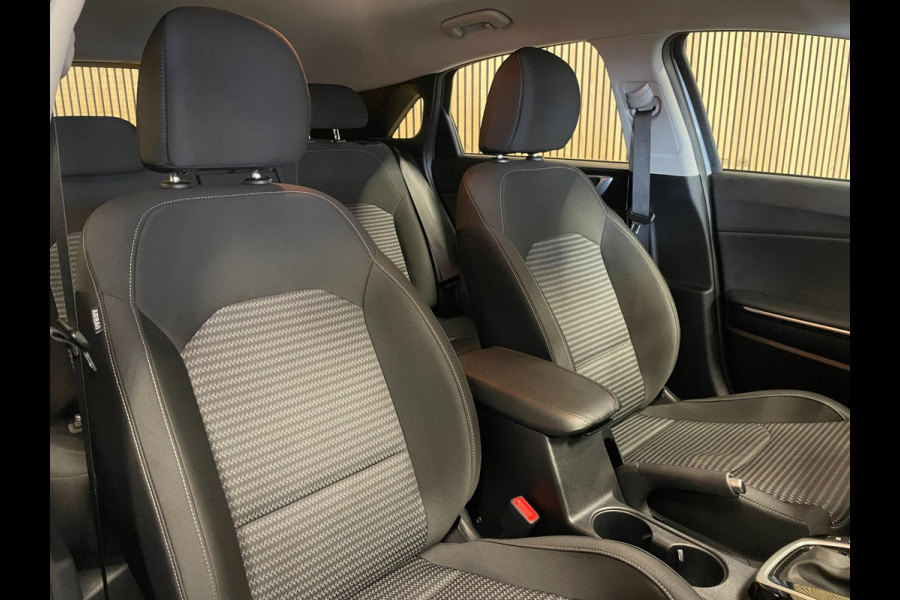 Kia Ceed 1.5 T-GDi DynamicLine|161PK|AUTOMAAT|CARPLAY|CAMERA|CRUISE|CLIMATE|STOEL-,STUURVERW.|NAVI|INCL.BTW|1e EIG.|