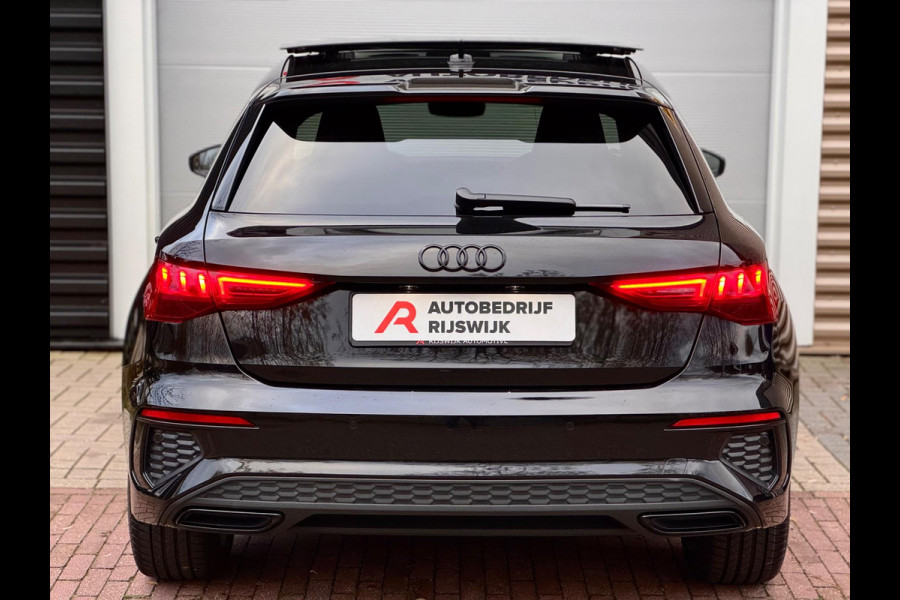 Audi A3 Sportback 45 TFSI e S edition Competition RS zetels/B&O/Pano