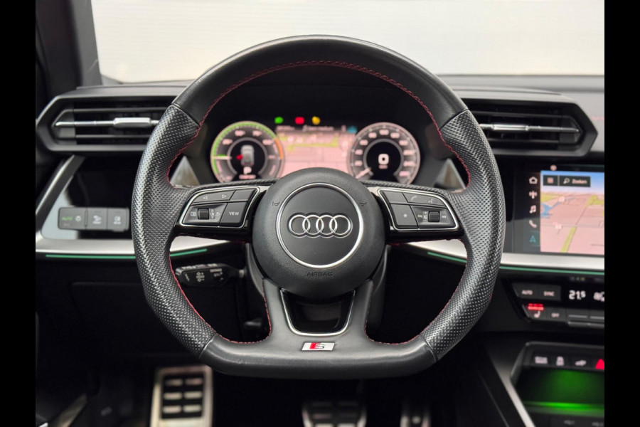 Audi A3 Sportback 45 TFSI e S edition Competition RS zetels/B&O/Pano