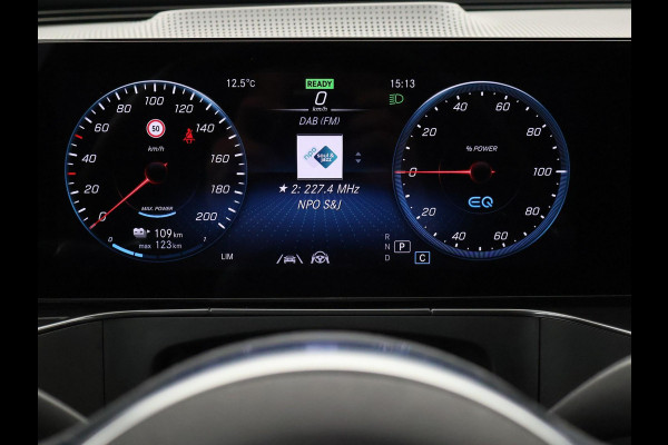 Mercedes-Benz EQC 400 4MATIC 408 PK AMG LINE + 21 INCH | SCHUIFDAK | HEAD-UP | TREKHAAK | 360 CAMERA | SFEERVERLICHTING