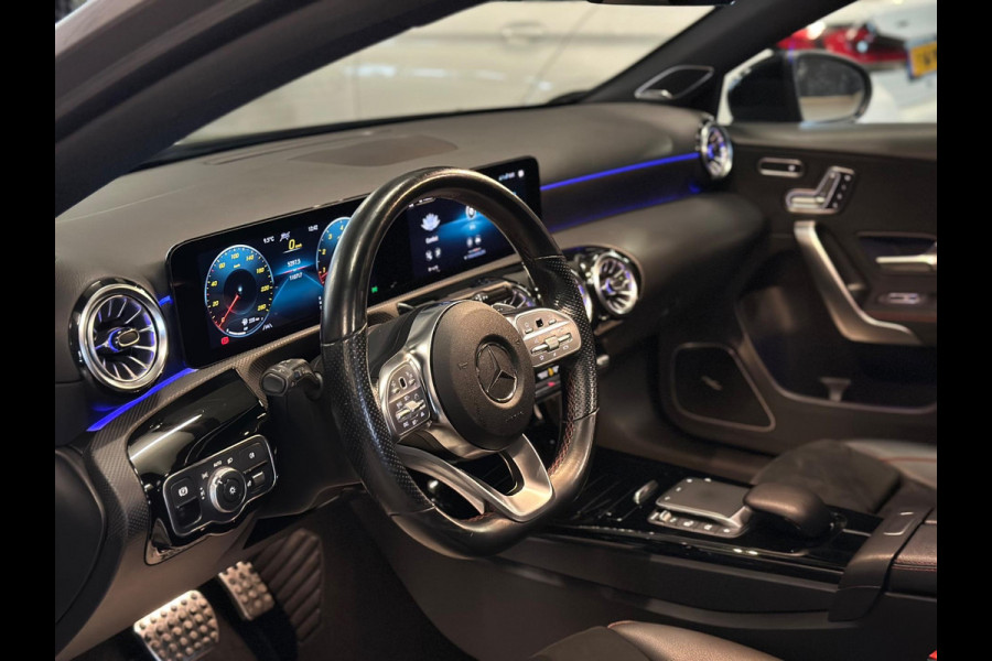 Mercedes-Benz A-Klasse 200|AMG|PANO|SFEER|MEMORY|BOMVOL!