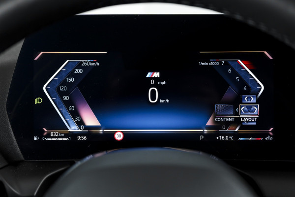 BMW 1-serie 120 M Sport (Nieuw Model) - Automaat | Dig. Cockpit | Adapt. Cruise | Stoelverw. | PDC | Camera | NAV + App. Connect | ECC | DAB | LM 18" | 0268