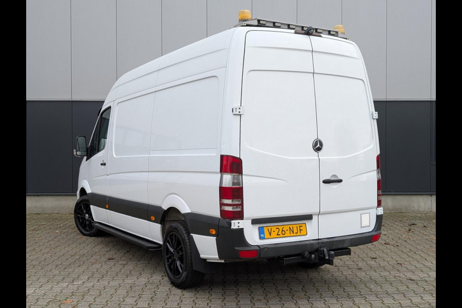 Mercedes-Benz Sprinter 316 160PK RWD 3500KG TREKHAAK AIRCO STANDKACHEL L2H2