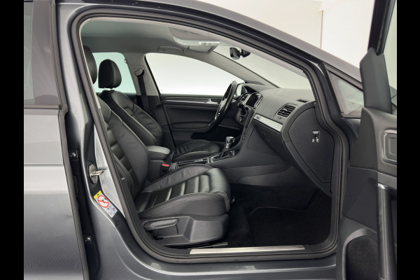 Volkswagen E-Golf {SOH-100%) Aut.* LUXURY-LEATHER | FULL-LED | NAVI-FULLMAP | CAMERA | HEATED-SPORTSEATS | ECC | PDC | CARPLAY | CRUISE | PRIVACY-GLASS | DIGI-COCKPIT | AMBIENT-LIGHT | CCS-FASTLOADER | 19''ALU*