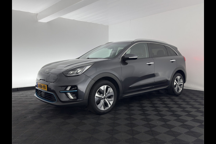 Kia e-Niro ExecutiveLine 64 kWh (3-Fase) {SOH-100%) (INCL-BTW) *AUT | LUXURY-LEATHER | FULL-LED | NAVI-FULLMAP | ADAPTIVE-CRUISE | CAMERA | MEMORY-PACK | LANE-ASSIST | KEYLESS | DIGI-COCKPIT | 17"ALU*