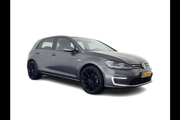 Volkswagen E-Golf {SOH-100%) Aut.* LUXURY-LEATHER | FULL-LED | NAVI-FULLMAP | CAMERA | HEATED-SPORTSEATS | ECC | PDC | CARPLAY | CRUISE | PRIVACY-GLASS | DIGI-COCKPIT | AMBIENT-LIGHT | CCS-FASTLOADER | 19''ALU*