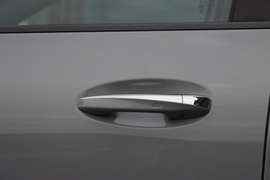 Mercedes-Benz GLA 250 e AMG Line | Panoramadak | Burmester | Distronic | Memory | Trekhaak | Keyless Go | Camera | Sfeerverlichting | Dodehoekassistent |