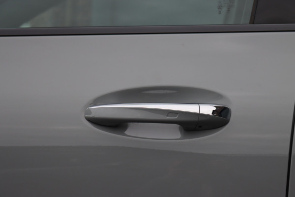 Mercedes-Benz GLA 250 e AMG Line | Panoramadak | Burmester | Distronic | Memory | Trekhaak | Keyless Go | Camera | Sfeerverlichting | Dodehoekassistent |