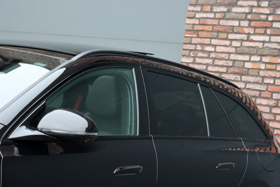 Mercedes-Benz E-Klasse Estate AMG 53 4MATIC+ | 585pk | MBUX Hyperscreen | Achterasbesturing | Distronic | Memory | Burmester | Digital Light | Trekhaak | Surround Camera | AMG-Nightpakket | Augmented Reality |