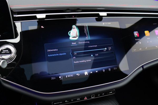 Mercedes-Benz E-Klasse Estate AMG 53 4MATIC+ | 585pk | MBUX Hyperscreen | Achterasbesturing | Distronic | Memory | Burmester | Digital Light | Trekhaak | Surround Camera | AMG-Nightpakket | Augmented Reality |