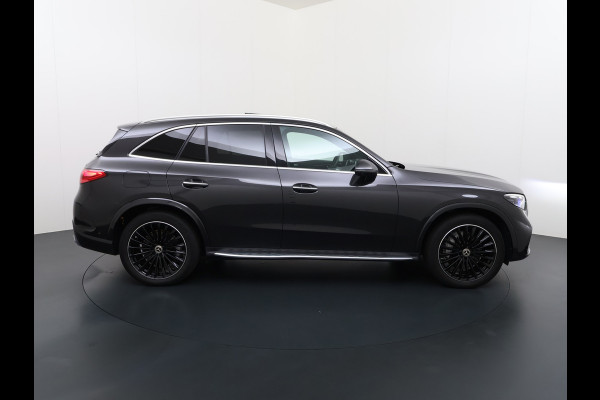 Mercedes-Benz GLC 300 e 4MATIC AMG Line | Luchtvering Achterasbesturing Trekhaak Burmester HUD Pano Memory
