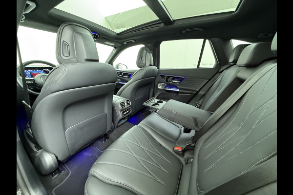 Mercedes-Benz GLC 300 e 4MATIC AMG Line | Luchtvering Achterasbesturing Trekhaak Burmester HUD Pano Memory