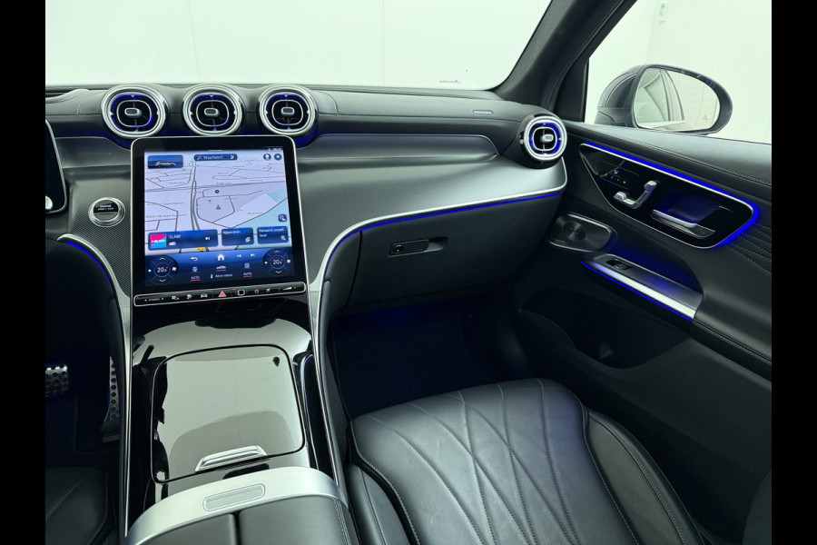Mercedes-Benz GLC 300 e 4MATIC AMG Line | Luchtvering Achterasbesturing Trekhaak Burmester HUD Pano Memory