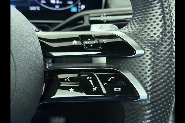 Mercedes-Benz GLC 300 e 4MATIC AMG Line | Luchtvering Achterasbesturing Trekhaak Burmester HUD Pano Memory