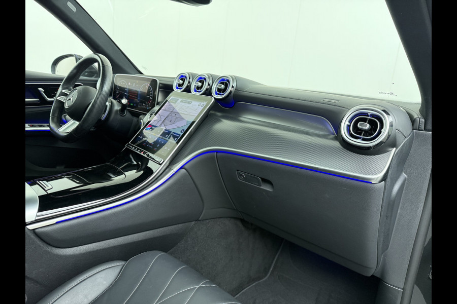 Mercedes-Benz GLC 300 e 4MATIC AMG Line | Luchtvering Achterasbesturing Trekhaak Burmester HUD Pano Memory