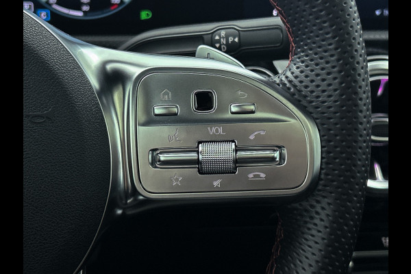 Mercedes-Benz A-Klasse 180 Premium Plus | Panoramadak | elct. bedienbare voor stoelen met memory | Navigatie | Parking support met camera achter | Inclusief 24 maanden MB Certified garantie voor Europa