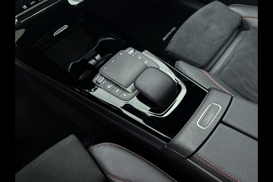 Mercedes-Benz A-Klasse 180 Premium Plus | Panoramadak | elct. bedienbare voor stoelen met memory | Navigatie | Parking support met camera achter | Inclusief 24 maanden MB Certified garantie voor Europa