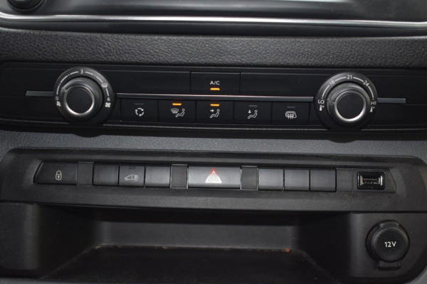 Peugeot Expert COMPACT 2.0 BlueHDI Premium AUTOMAAT CARPLAY CAMERA TREKHAAK
