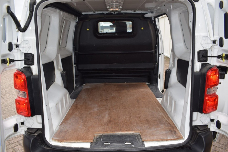 Peugeot Expert COMPACT 2.0 BlueHDI Premium AUTOMAAT CARPLAY CAMERA TREKHAAK