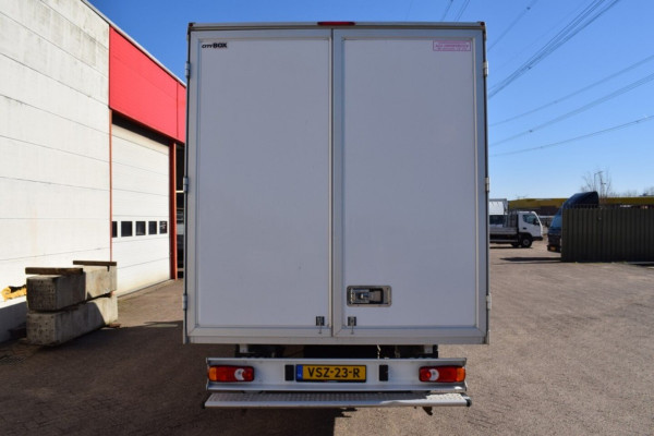 Peugeot Boxer 335 2.2 HDI L4 BAKWAGEN DAKSPOILER NAVI DAB CRUISE