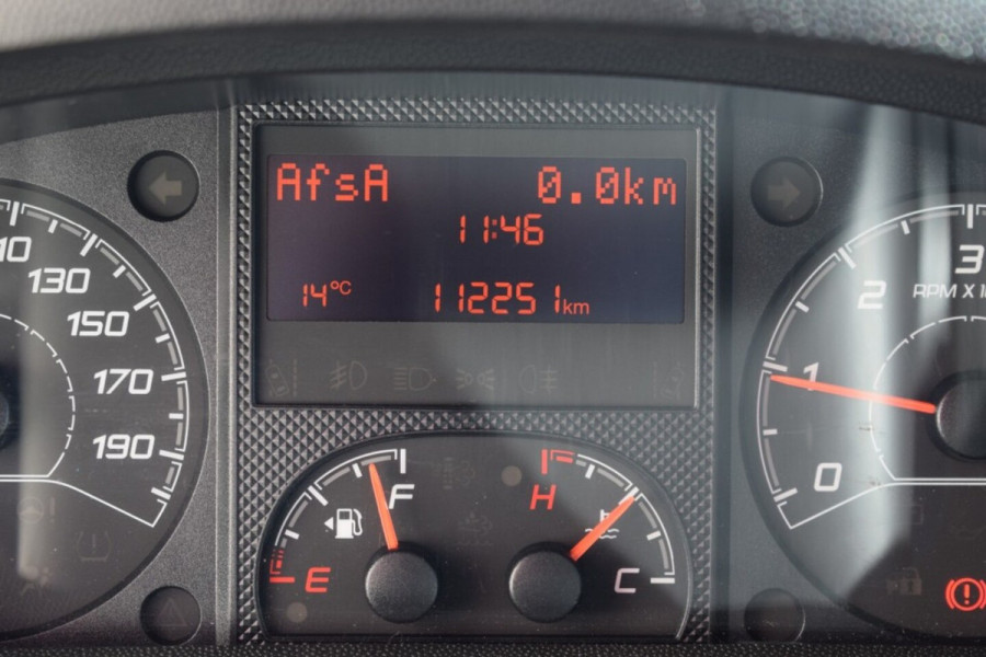 Peugeot Boxer 335 2.2 HDI L4 BAKWAGEN DAKSPOILER NAVI DAB CRUISE