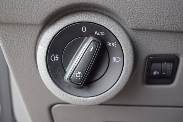 Volkswagen Transporter 2.0 TDI L2H1 DC DUBBEL CABINE AUTOMAAT ZEER NETTE STAAT