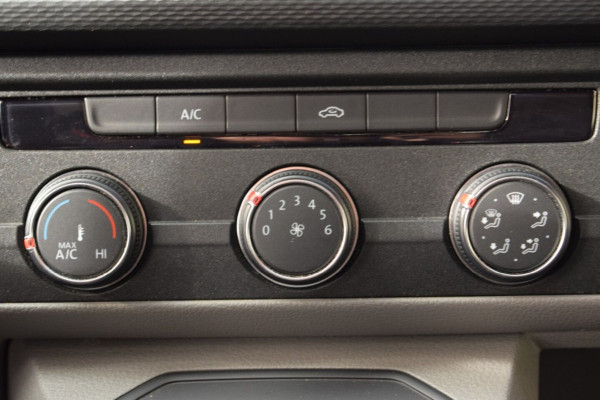 Volkswagen Transporter 2.0 TDI L2H1 DC DUBBEL CABINE AUTOMAAT ZEER NETTE STAAT