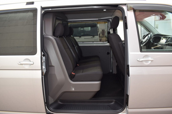 Volkswagen Transporter 2.0 TDI L2H1 DC DUBBEL CABINE AUTOMAAT ZEER NETTE STAAT