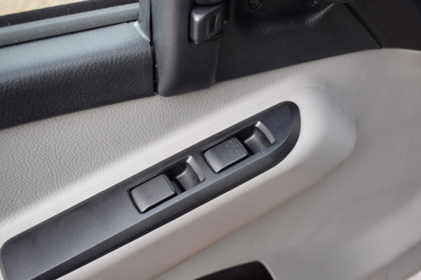 FUSO Canter 3C15 3.0 MT BAKWAGEN 3400 WB 1000 KG LAADKLEP NIEUW en BPM VRIJ