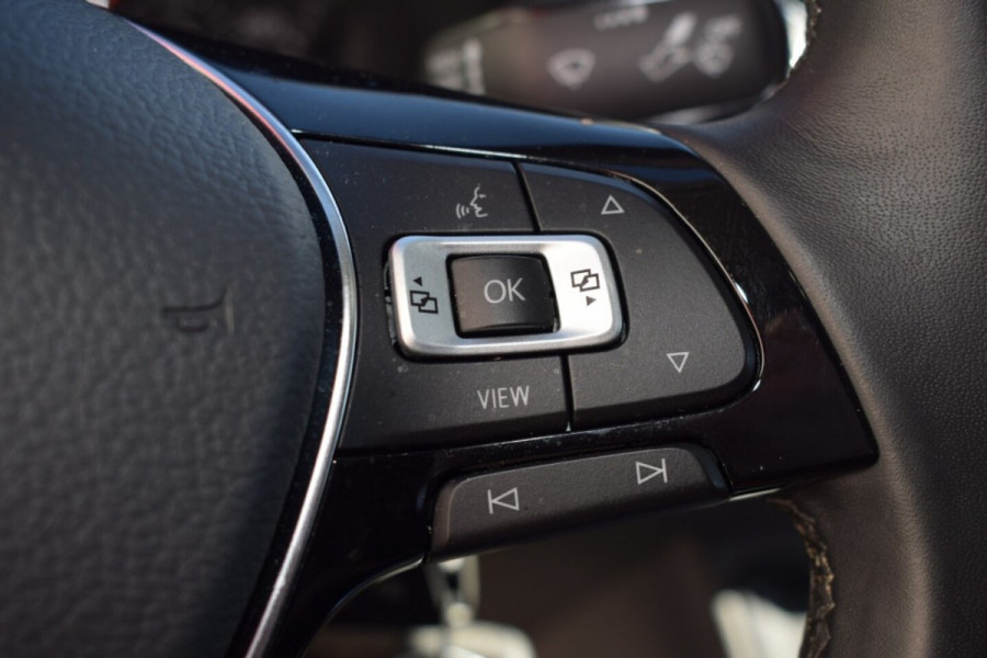 Volkswagen Crafter L3H3 2.0 TDI Highline 140PK AUTOMAAT TREKHAAK