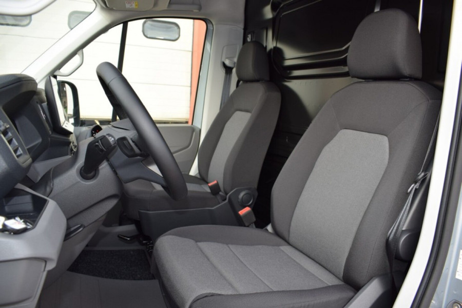 Volkswagen Crafter 2.0 TDI L3H3 Exclusive MY 2025 AUTOMAAT TREKHAAK