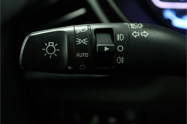 Kia Niro 1.6 GDi Hybrid ExecutiveLine Apple Carplay/Android Auto - Cruise Control - Dodehoekdetectie - Navigatie - Stoel/Stuur Verwarming - Fabrieksgarantie tot 06-2028