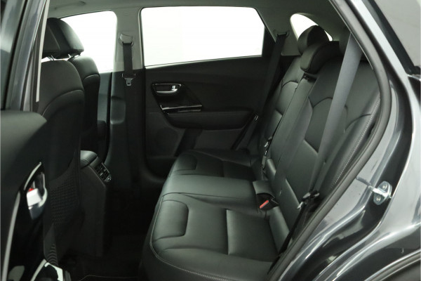 Kia Niro 1.6 GDi Hybrid ExecutiveLine Apple Carplay/Android Auto - Cruise Control - Dodehoekdetectie - Navigatie - Stoel/Stuur Verwarming - Fabrieksgarantie tot 06-2028