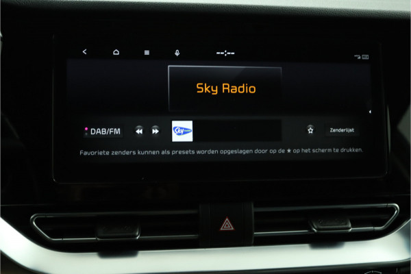 Kia Niro 1.6 GDi Hybrid ExecutiveLine Apple Carplay/Android Auto - Cruise Control - Dodehoekdetectie - Navigatie - Stoel/Stuur Verwarming - Fabrieksgarantie tot 06-2028