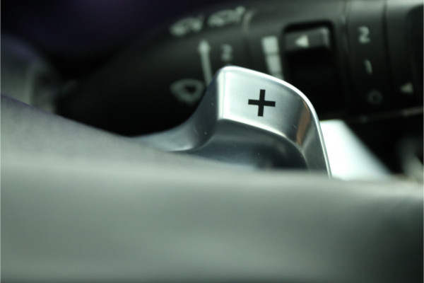 Kia Niro 1.6 GDi Hybrid ExecutiveLine Apple Carplay/Android Auto - Cruise Control - Dodehoekdetectie - Navigatie - Stoel/Stuur Verwarming - Fabrieksgarantie tot 06-2028