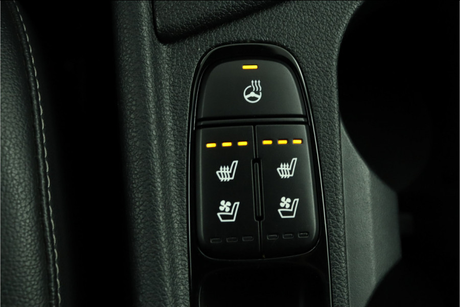 Kia Niro 1.6 GDi Hybrid ExecutiveLine Apple Carplay/Android Auto - Cruise Control - Dodehoekdetectie - Navigatie - Stoel/Stuur Verwarming - Fabrieksgarantie tot 06-2028