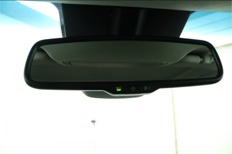 Kia Niro 1.6 GDi Hybrid ExecutiveLine Apple Carplay/Android Auto - Cruise Control - Dodehoekdetectie - Navigatie - Stoel/Stuur Verwarming - Fabrieksgarantie tot 06-2028