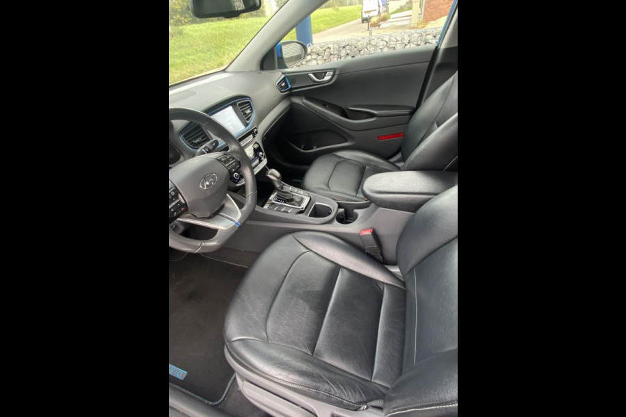 Hyundai IONIQ 1.6 GDi Comfort/ Leer/ Cam/ Adaptive CC/ PDC/ DAB/ Carplay/ Dealeronderhouden