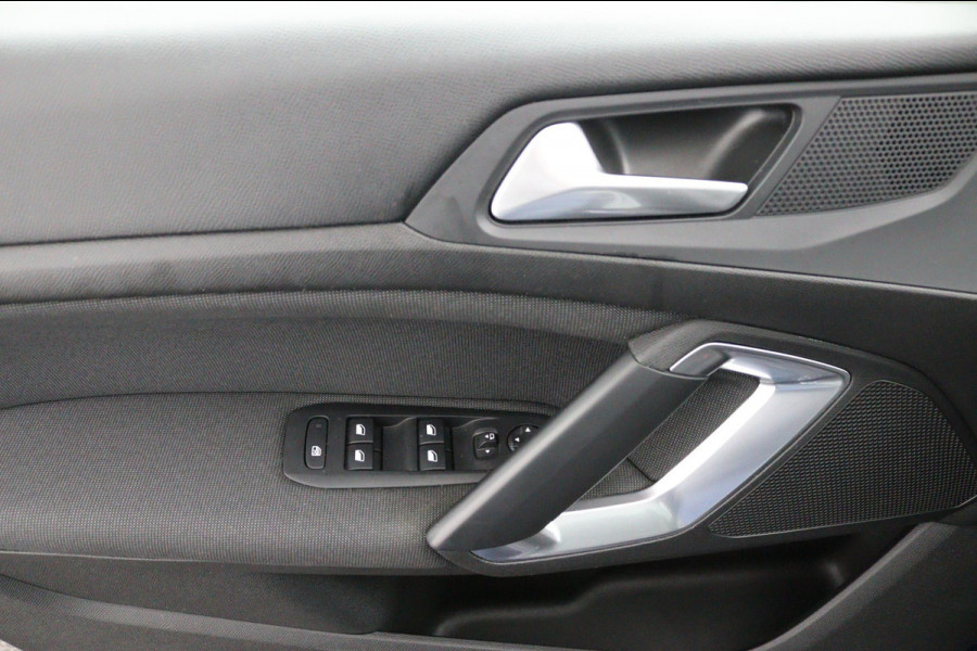 Peugeot 308 SW 1.2 *130PK*ECC*CRUISE*CAM*HAAK*CARPLAY*PANO*