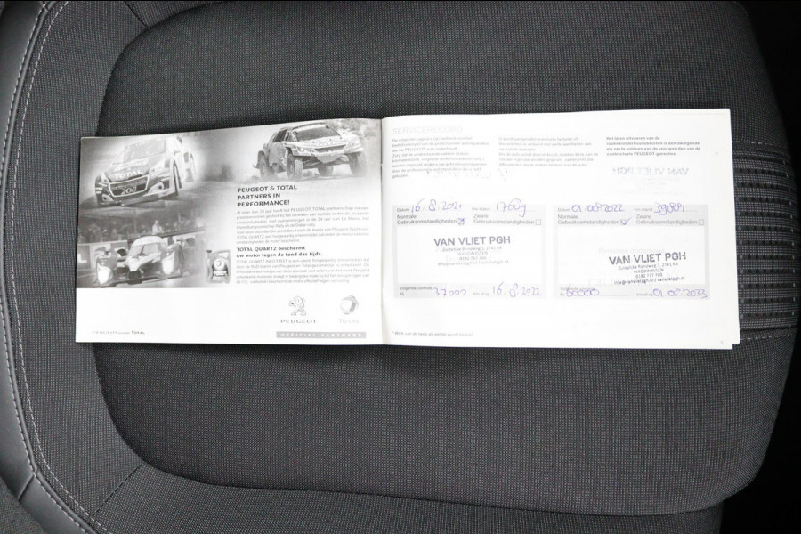 Peugeot 308 SW 1.2 *130PK*ECC*CRUISE*CAM*HAAK*CARPLAY*PANO*