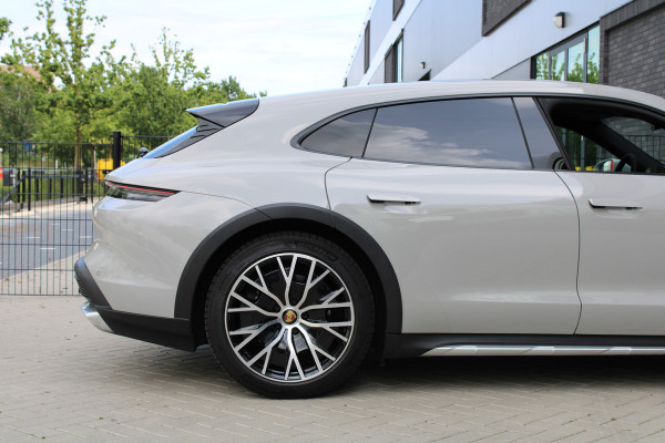 Porsche Taycan Cross Turismo 4 93 kWh | SPORT CHRONO | MEMORY | SPORTSTOELEN | STOEL & STUURVERW |